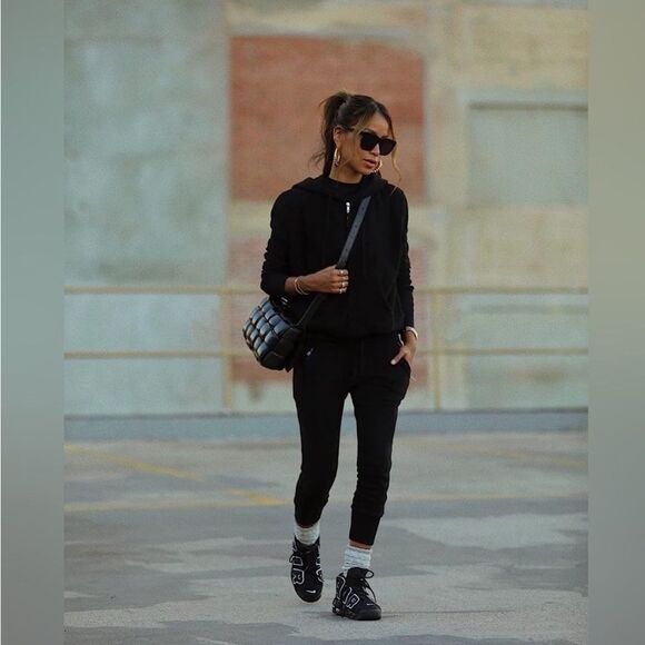 Sincerely Jules x Bandier Women's Jogger Pants Black Size Medium Waist Pockets - Picture 3 of 10